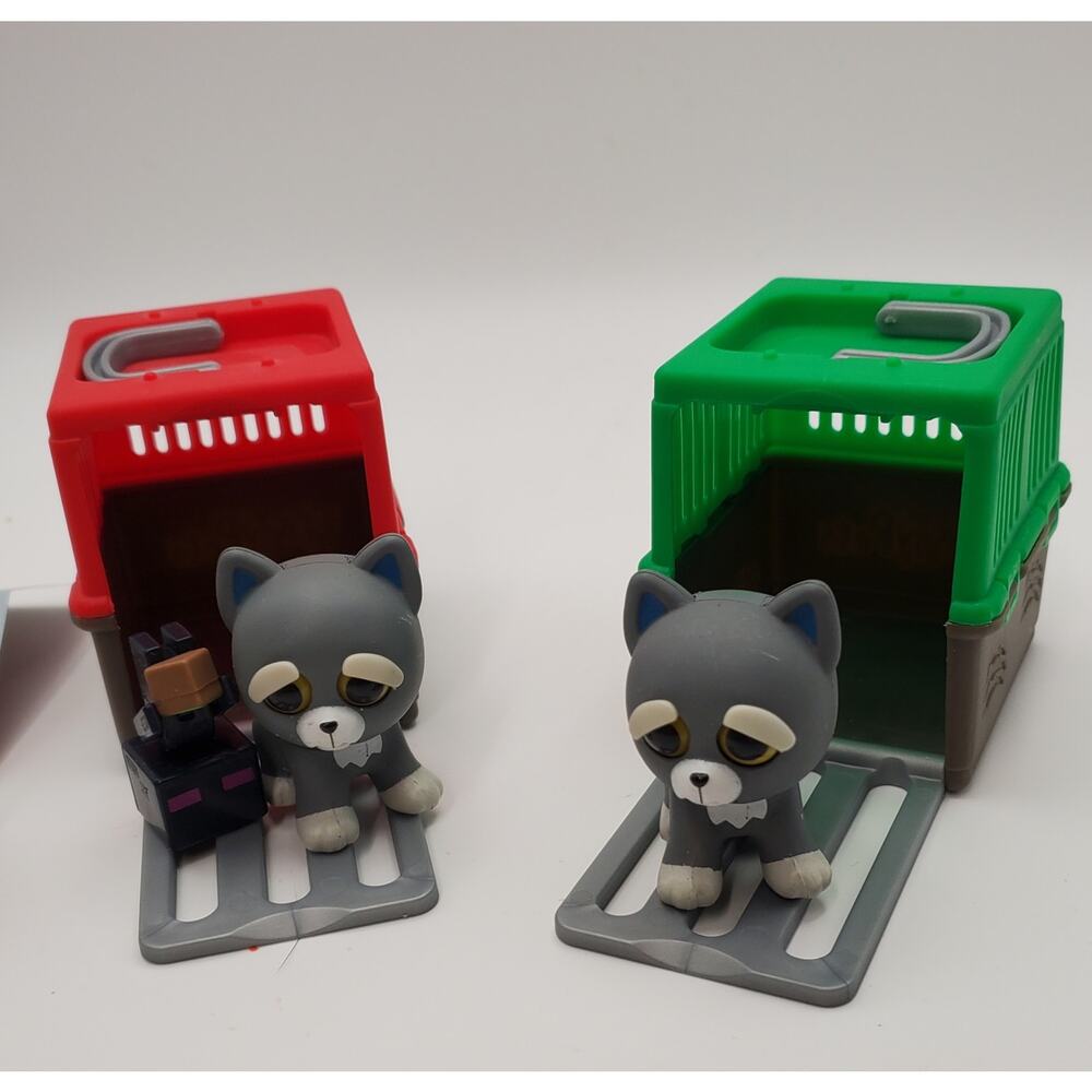 2 Feisty Pets Mini Misfits Series 1  Sammy Suckerpunch Action‎ Figures